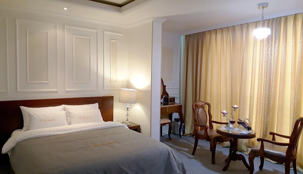 Hotel Parkwood Incheon Airport Kültér fotó