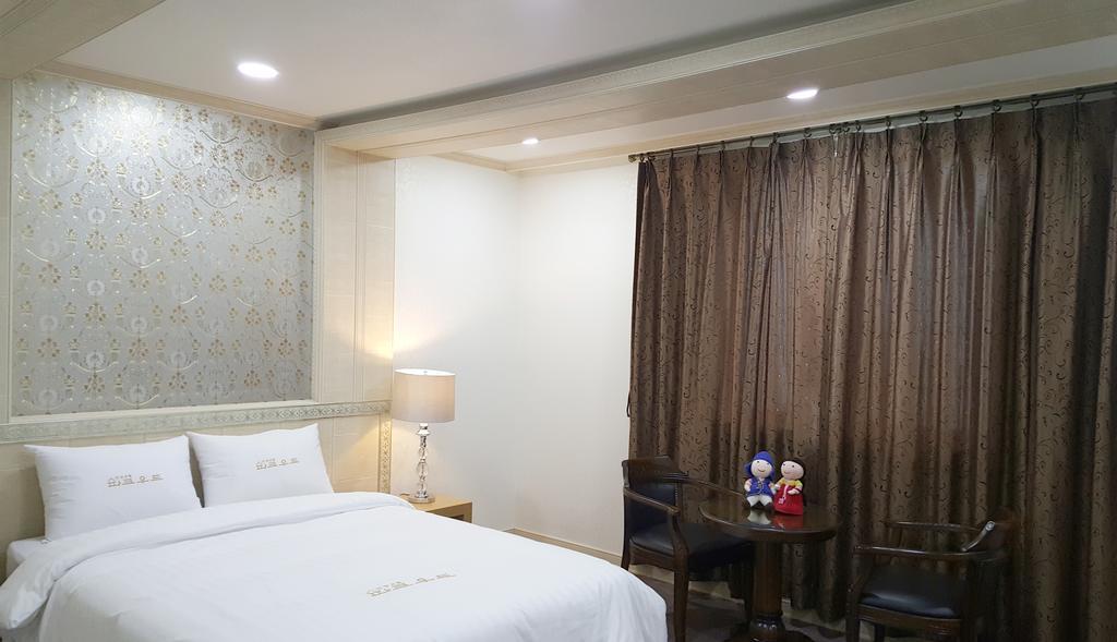 Hotel Parkwood Incheon Airport Szoba fotó