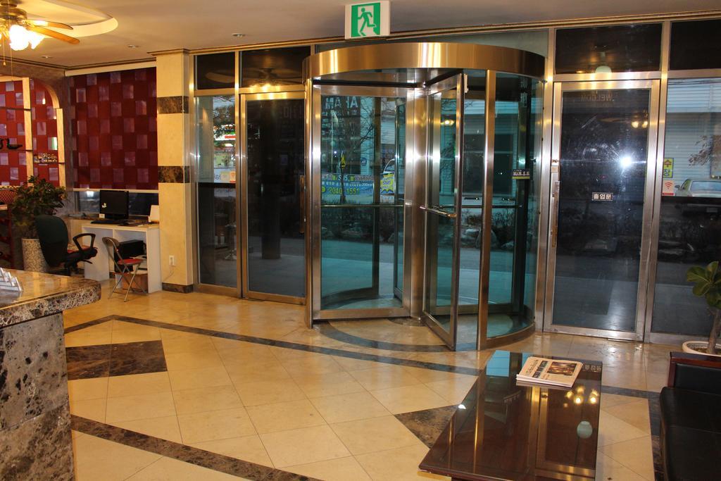 Hotel Parkwood Incheon Airport Kültér fotó