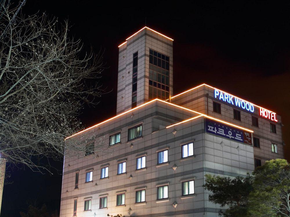 Hotel Parkwood Incheon Airport Kültér fotó